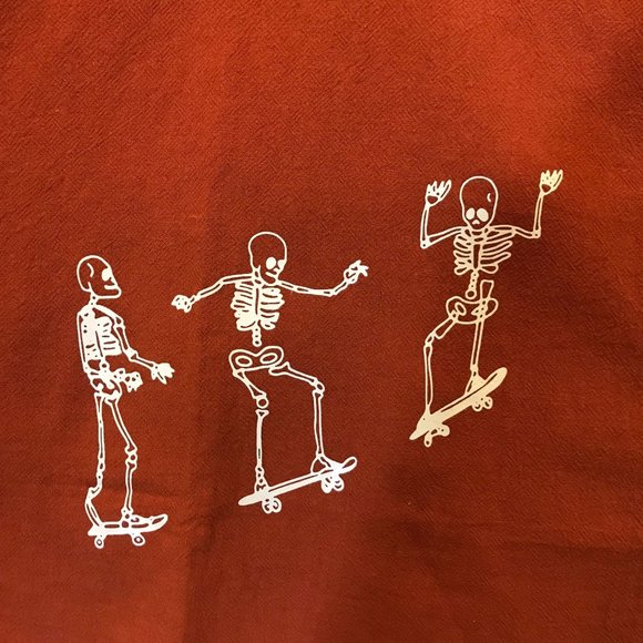 Women's Rust Skeletons Buttons Top Shirt Size XXL - Picture 2 of 5